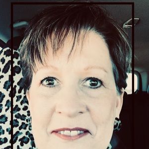 Meet your Posher, Bonnie